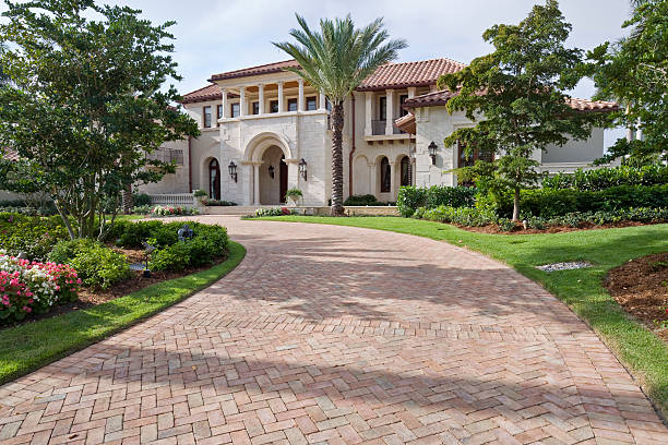  Casa Blanca, AZ Driveway Pavers Pros